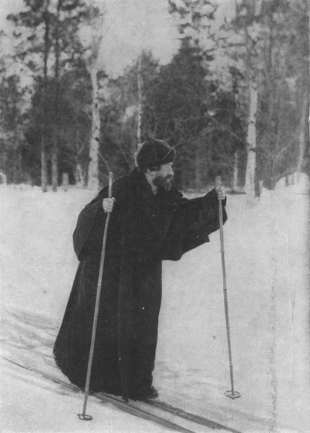 И.Е. Репин на лыжной прогулке. 1900-е гг.